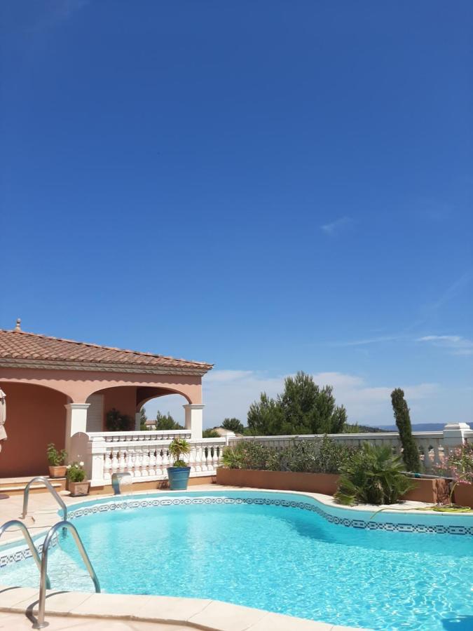 Les Collines D'Ugernum Bed & Breakfast Beaucaire  Bagian luar foto
